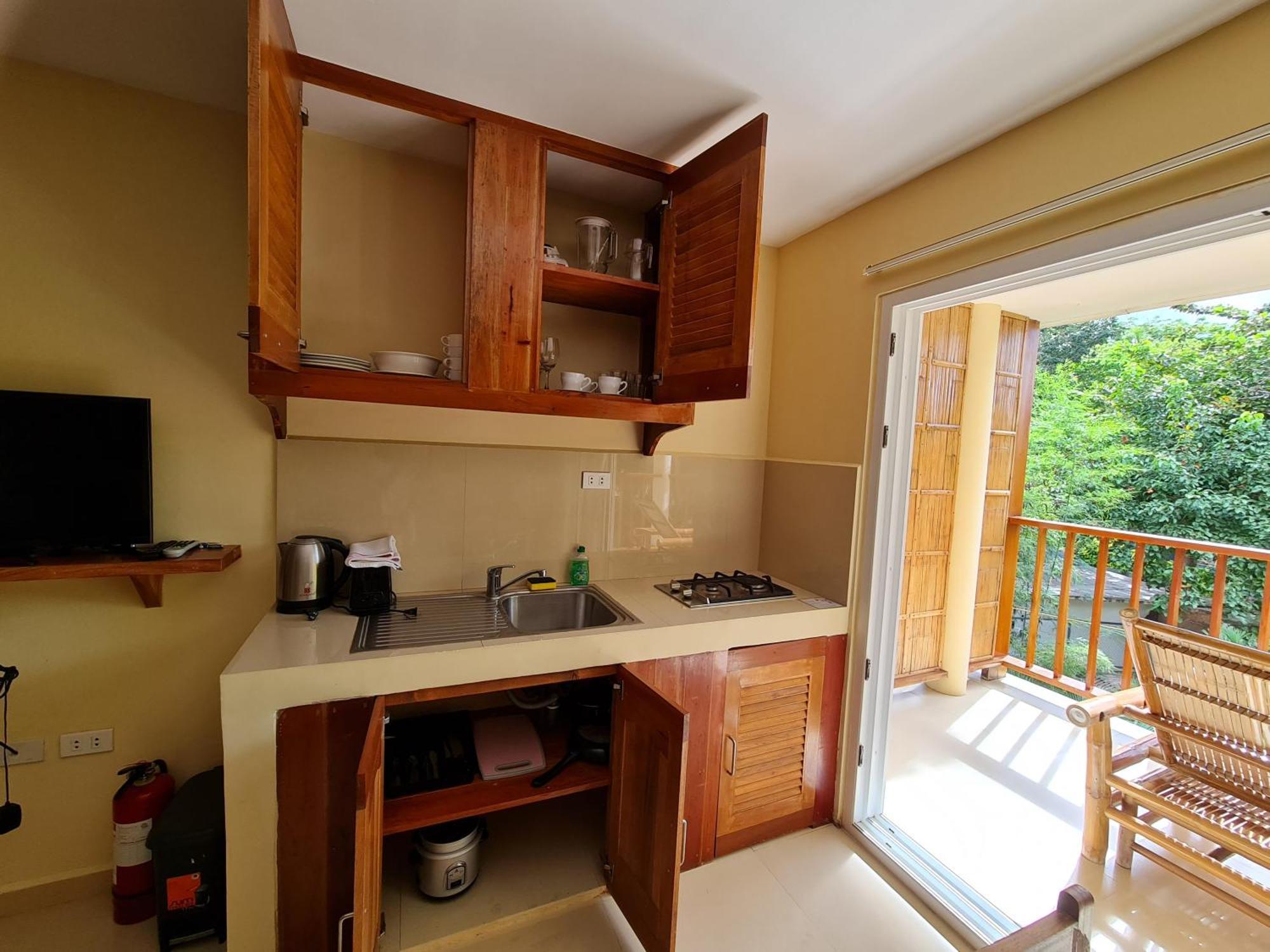 Amor Deluxe Suite With Swimming Pool Access - Hidden Paradise Yapak Exterior photo